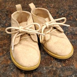 Old Navy tie booties